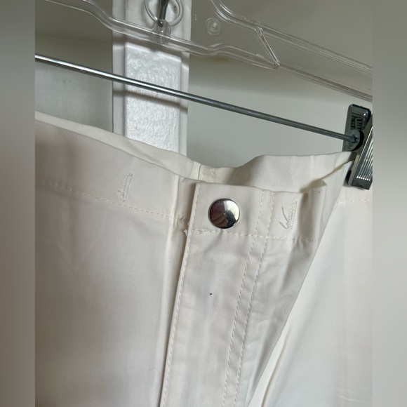 White Oversized cargo parachute pants - XL - missing string - Picture 3 of 5